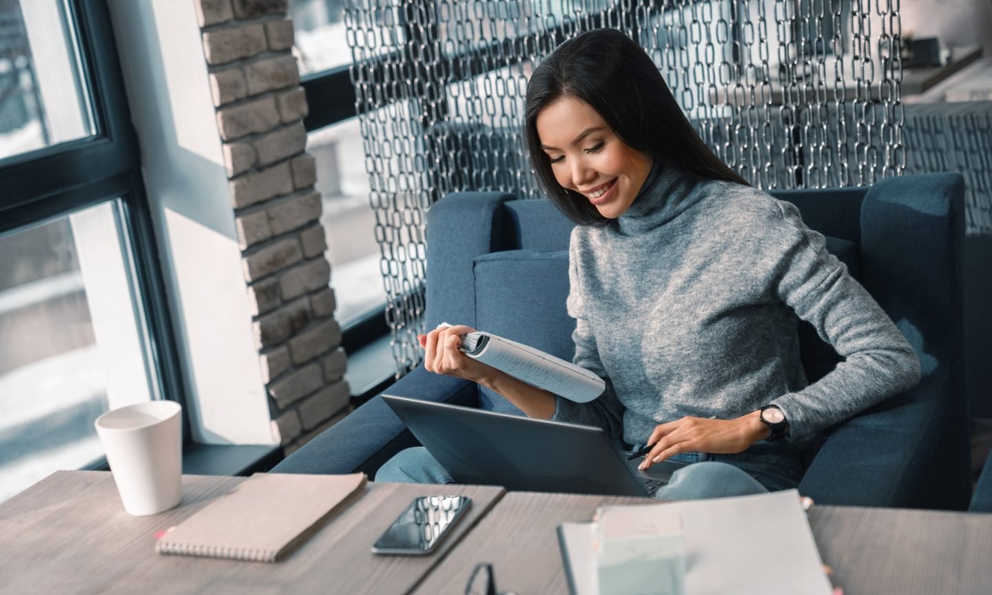 How to Start an E-Commerce Business in 2023: A Step-by-Step Guide